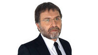 Ahmet Hakan yazılarına ara verdi!
