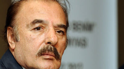 "Yüz felci geçirmedim"