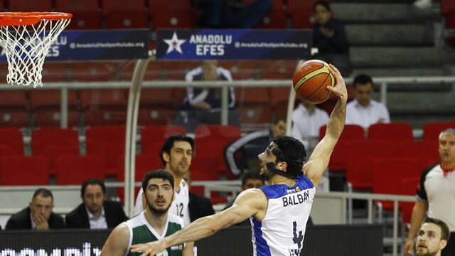 Efes farklı kazandı!