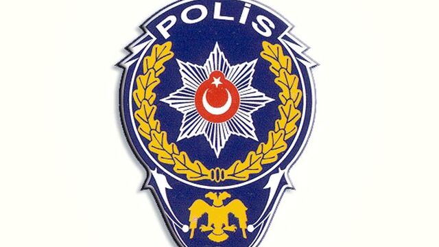 Emniyet'te deprem sürüyor