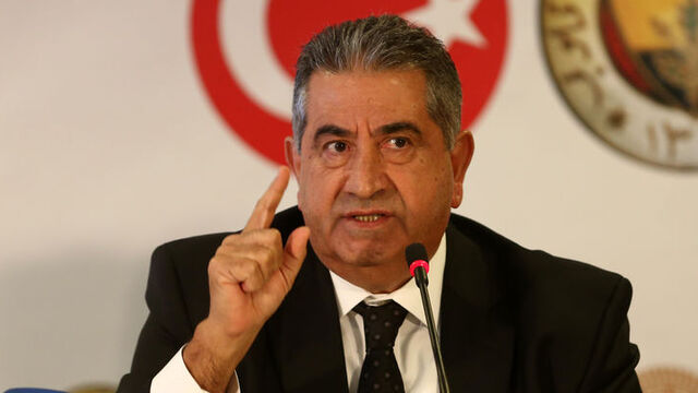 Uslu'dan G.Saray'a salvolar!