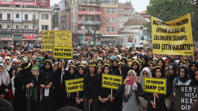 Mısır'daki idam cezaları tüm yurtta protesto edildi