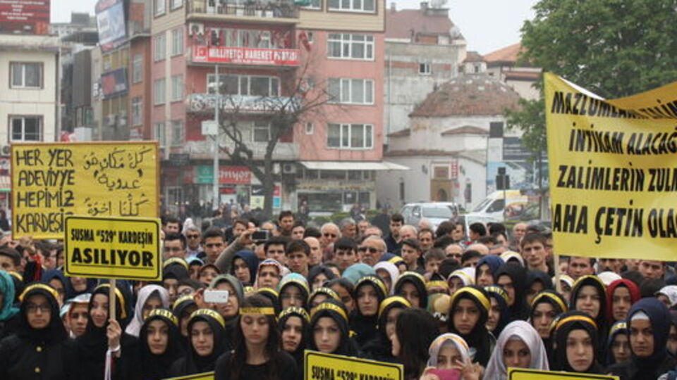 Mısır'daki idam cezaları tüm yurtta protesto edildi