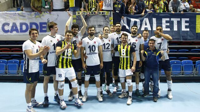 F.Bahçe finalde!