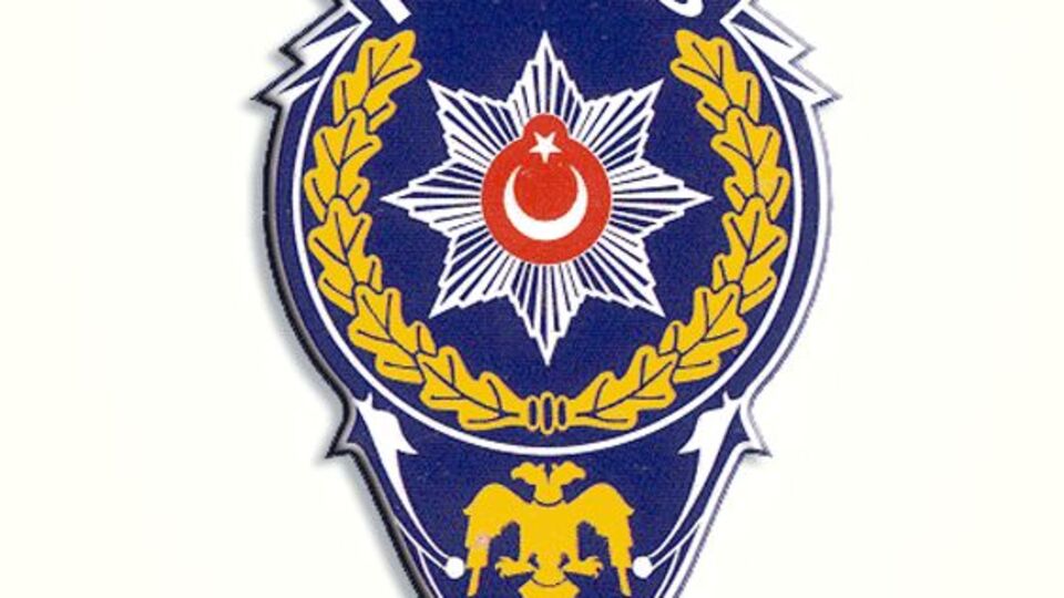 O polis görevden uzaklaştırıldı