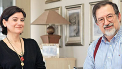 Sandıktan 220 belge çıktı