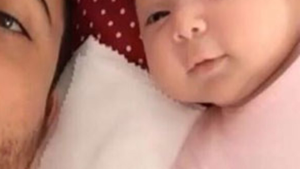 Demet Akalın'dan büyük sürpriz