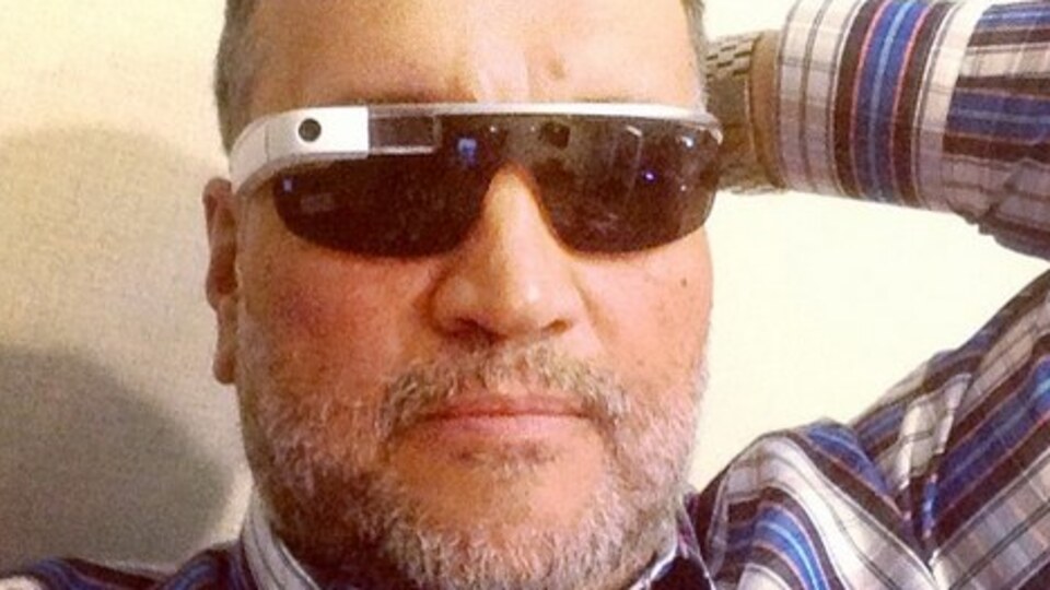 Murat Ülker'den Google Glass selfiesi