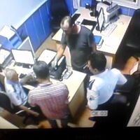 Dayak görüntülerini saklayan polislere ceza