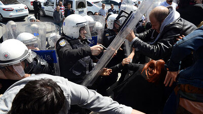 İstanbul Adalet Sarayı karıştı