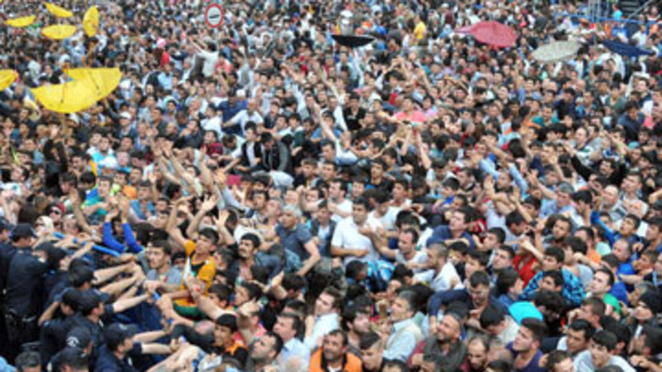 Eller 474. kez şifaya açıldı