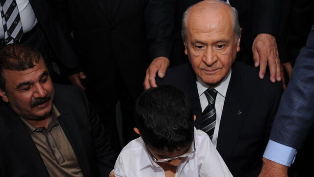 Bahçeli kirve oldu