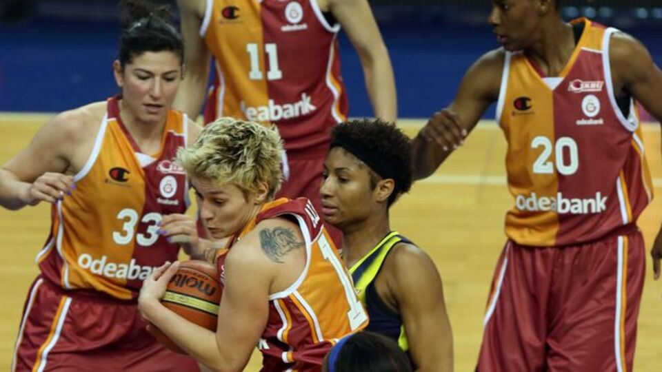 Aslan yine galip!