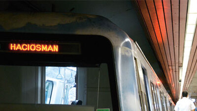 Metro yolcularından gece yarısı kampanyası