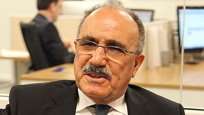 "AK Parti muhafazakar devrimci"