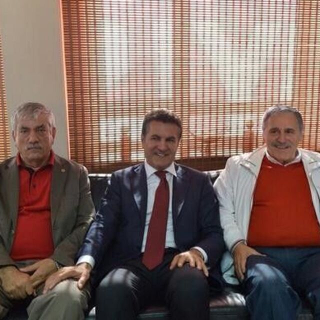 "Bu bir demokrasi ayıbıdır"