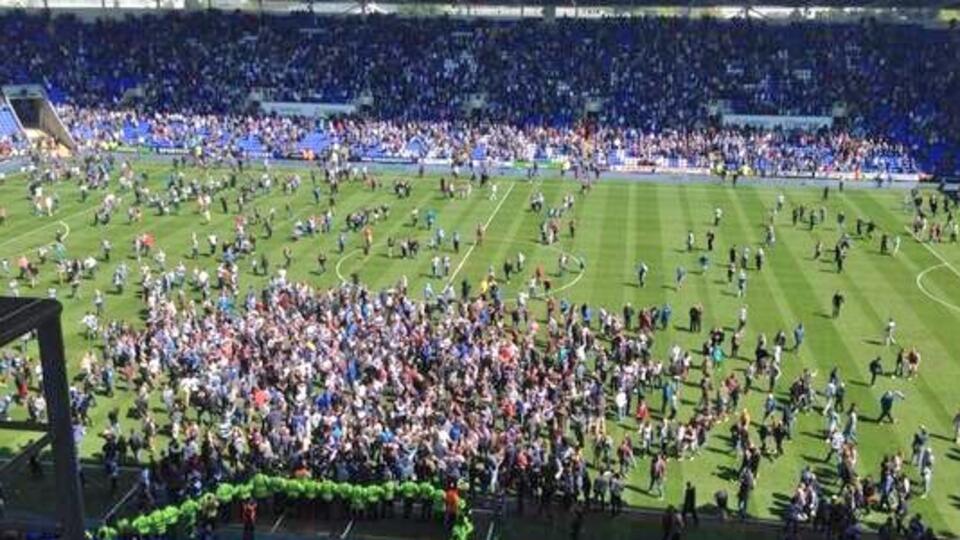 İngiltere'de olay var!