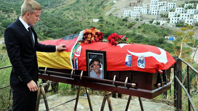 Dünyanın dört bir yanından onun için geldiler