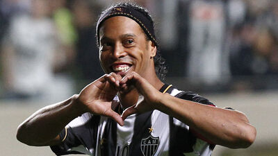 Ronaldinho'ya şok yanıt!