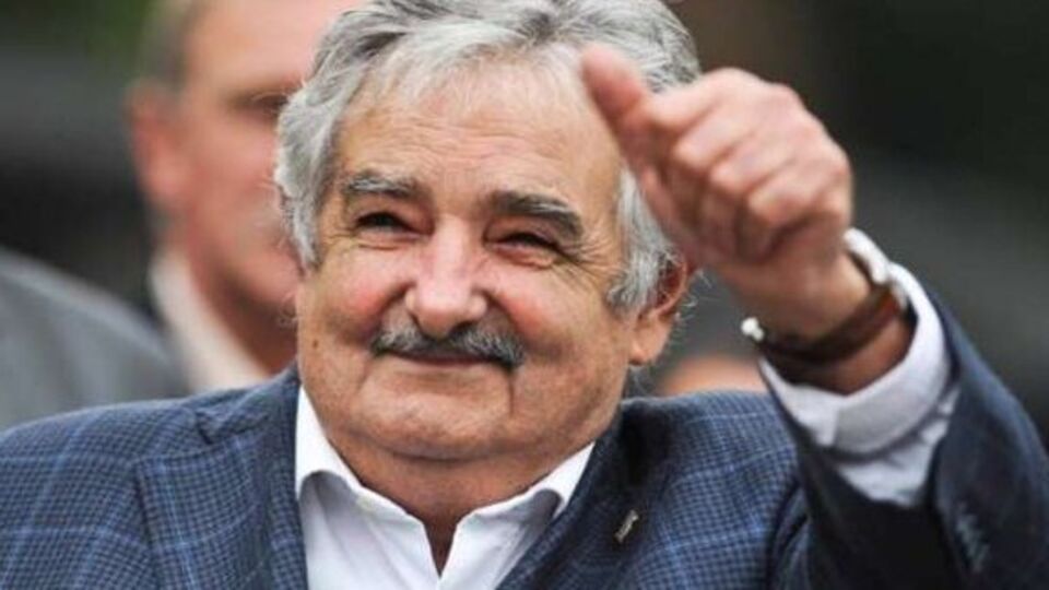Sarayını Suriyeli çocuklara açıyor