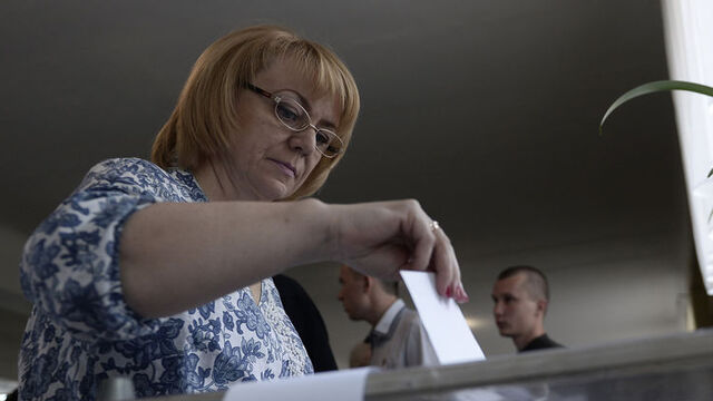 Kırım'dan sonra Ukrayna'da iki referandum