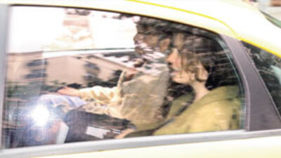 "Yürüsene be kardeşim"