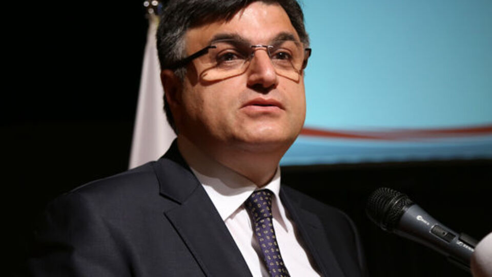 '45 bin öğretim elemanına ihtiyaç var!'