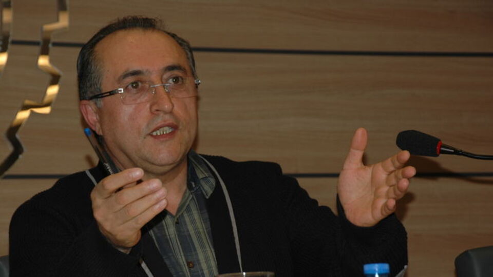 "Derdin ne? Dertleri belli"