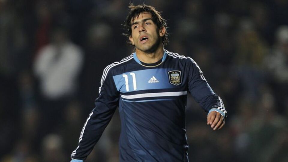 Arjantin'de Tevez sürprizi