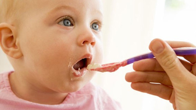 Antibiyotik bebekleri şişmanlatıyor!