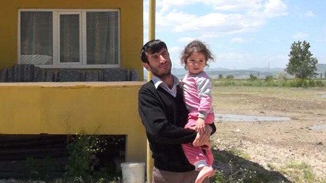 'Çizmelerimi çıkarayım mı' diye soran o işçi konuştu