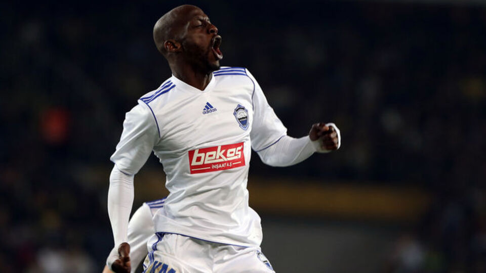 Edinho, Erciyes'te kaldı