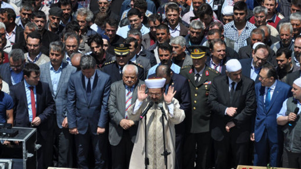 Diyanet'ten Soma için hutbe!