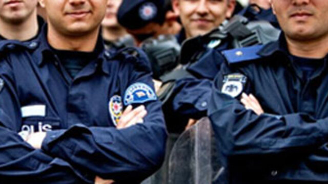 İstanbul Emniyeti'nde 4 bin 500 polise şark tayini