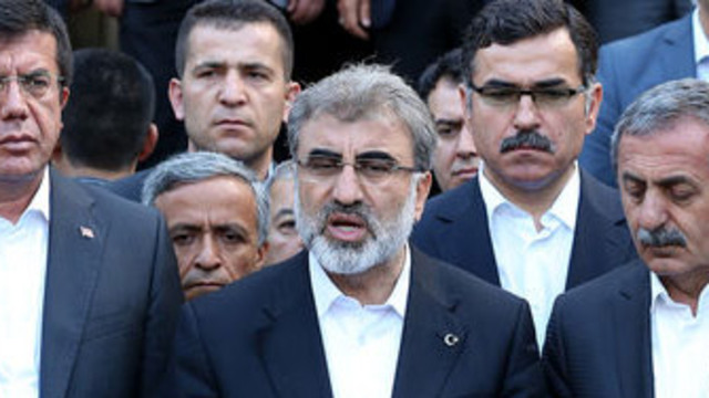"Gitmiyoruz, buradayız"