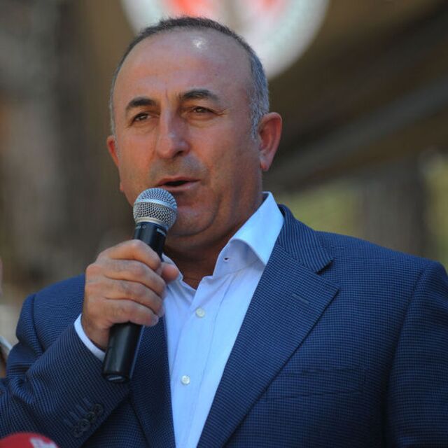 Bakan Çavuşoğlu'ndan Yılmaz Özdil'e tepki