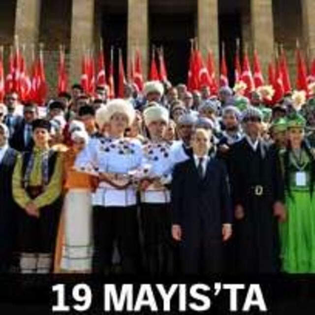 19 Mayıs'ta buruk kutlama
