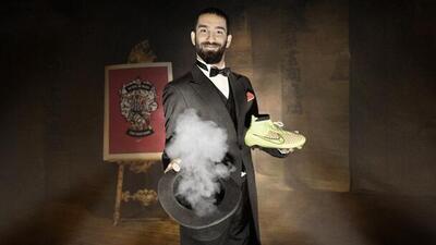 Arda Turan sihirbaz oldu!