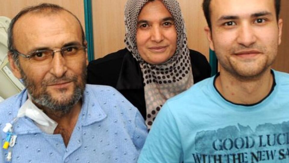 Babasına ciğerini verdi