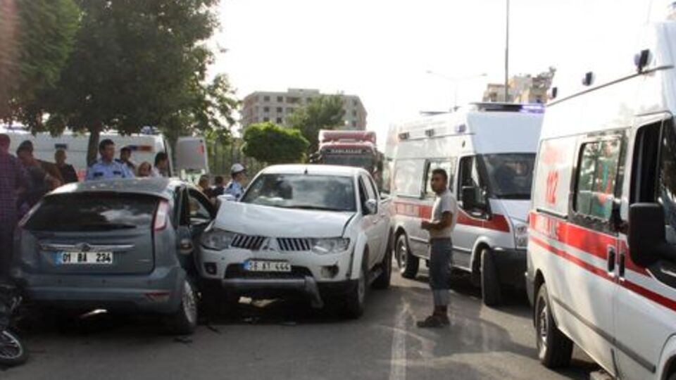 Siirt'te içinde askerlerin bulunduğu araç kaza yaptı!