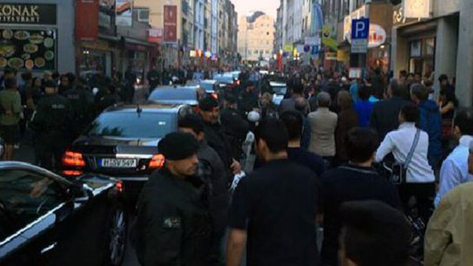 Almanya'da gerginlik!