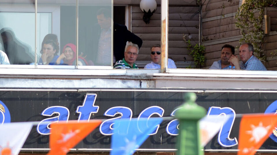 CHP'li İnce Başbakan'ı böyle dinledi