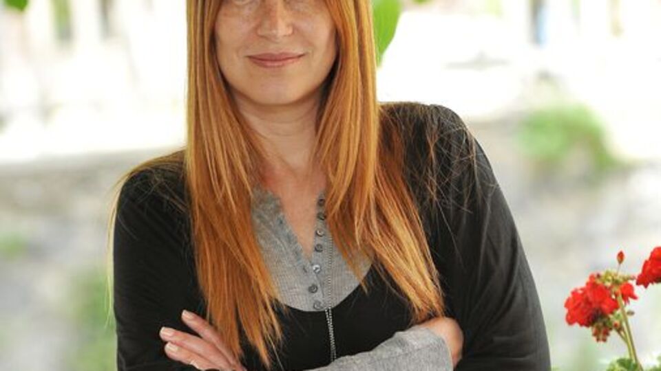 Hürrem bitti öğretmen oldu