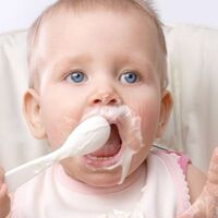 Sık kusuyorsa reflüsü olabilir!