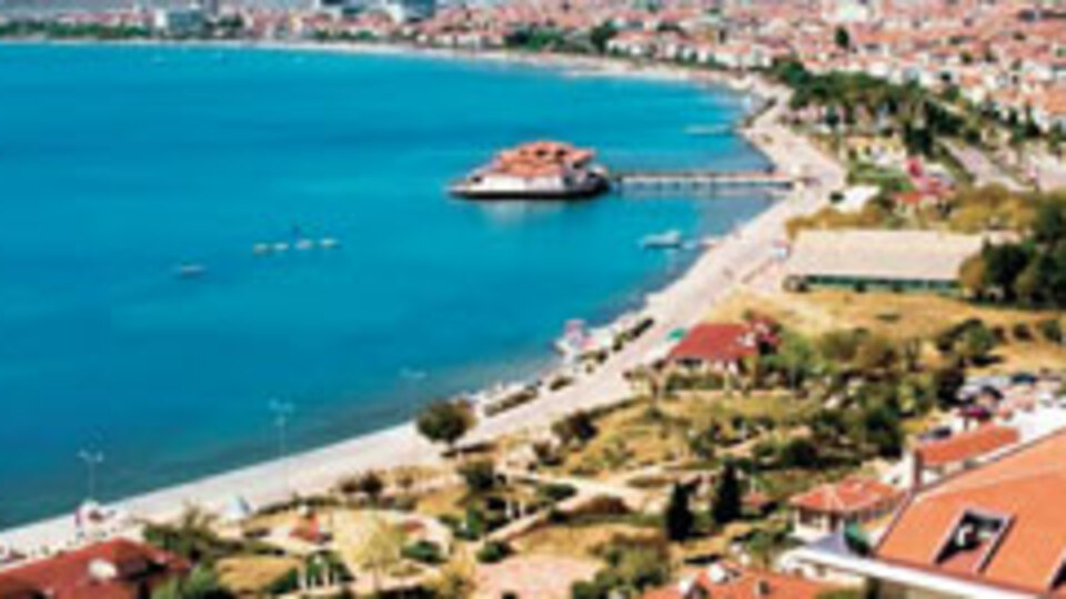 Yine yeşillendi Albatros krizi