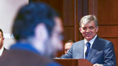 Harvard'da Cumhurbaşkanı Gül'e şok soru