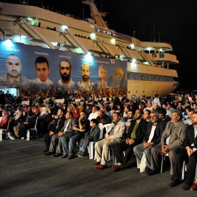 Mavi Marmara'da hayatını kaybedenler anıldı