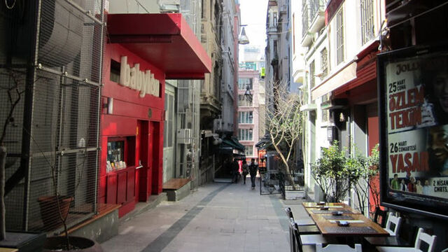 Hoşçakal Asmalımescit