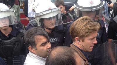 CNN muhabiri: Gözaltına alındım