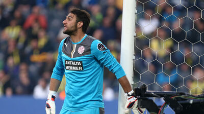 Konya kalecisini arıyor!